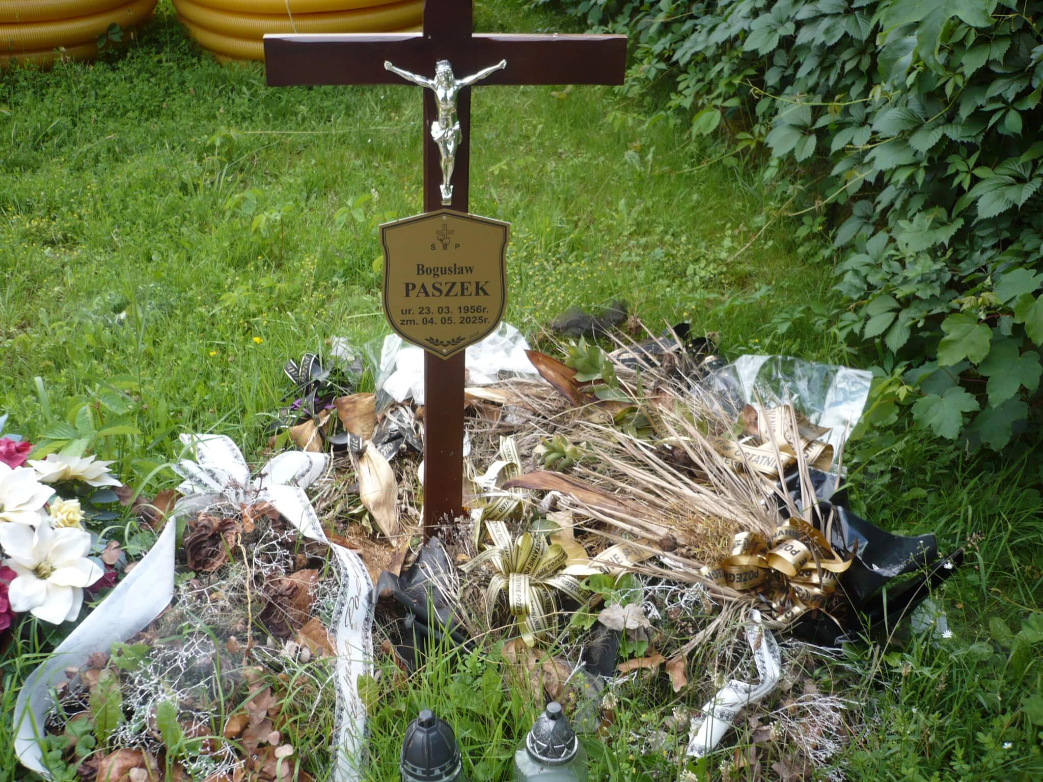 Bogusław Paszek 1956 Czechowice - Grobonet - Wyszukiwarka osób pochowanych